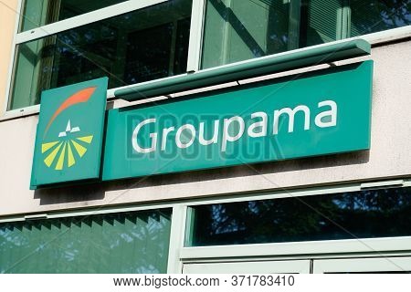 Bordeaux , Aquitaine / France - 12 03 2019 : Groupama Sign Logo Green Office Store French Insurance 