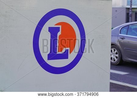 Bordeaux , Aquitaine / France - 11 13 2019 : Leclerc French Store Supermarket Sign Shop E.leclerc Co