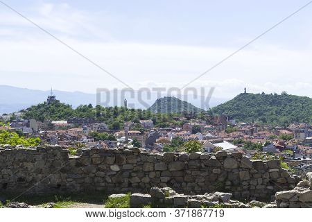 View From Nebet Hill To The Three Hills Jendem Tepe, Bunardjika And Sahat Tepe. Summer 2020.