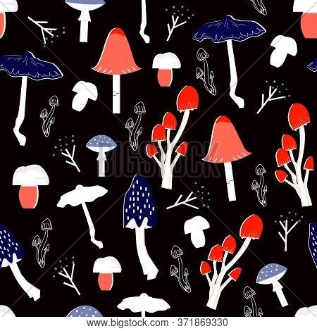Mushroom Pattern Seamless Design. Decoration Textile And Paper Series