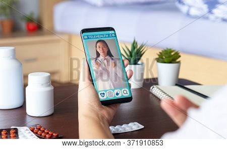 Deaf Mute Patient Use Video Conference, Make Online Consultation By Sign Language With Doctor On Mob