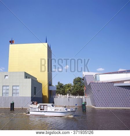 Groningen,holland-september 14,2018: Groninger Museum, The Contemporary Art Museum In Groningen, At 