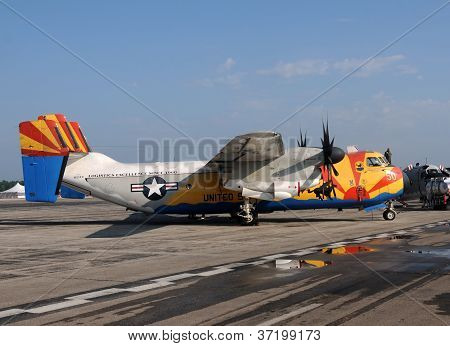 ABD Deniz Kuvvetleri C-2A Greyhound kargo uçak