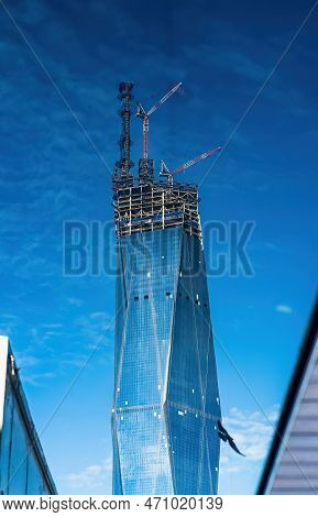 Reflections In The Puddle, The New Iconic Landmark And Soon-to-be Second-tallest Structure In The Wo