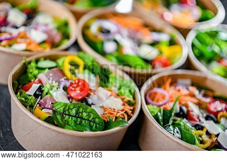 Paper Boxes With Pre-packaged Vegetable Salads Ready For Sale
