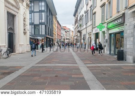 Bergamo, Italy - September 30, 2022: Via Xx Settembre Street In Bergamo.