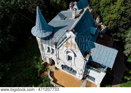 Aerial View Of The House Of The Surgeon S.p. Fedorov Early 20th Century Art Nouveau In Vorobyevo, Ka