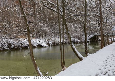 Winter Landscape With Snow. Beautiful Park With Trees - Straznice - Czech Republic