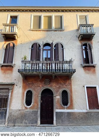 Venice, Italy - February 13, 2023: Front View Of Apartment Building In Sestiere Of Cannaregio Aftern