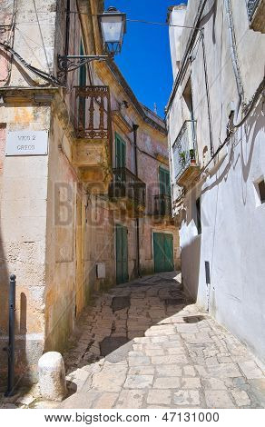 Vicolo in Ceglie Messapica. Puglia. Italia meridionale.