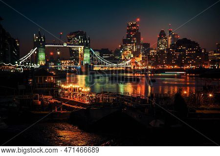 A Image Of London Tower Bridge At Night