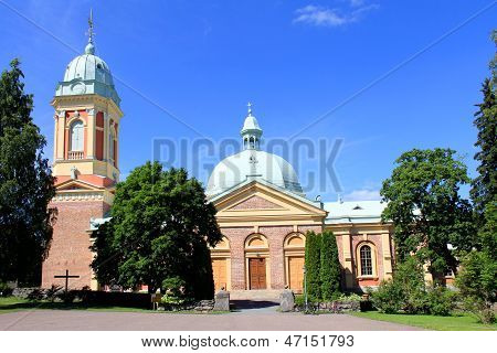 Ovelta, Suomi