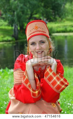 Portret młodej kobiety, piękne