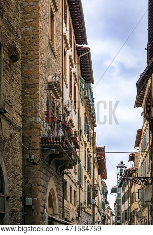 Gothic Buildings On A Narrow Street In Centro Storico Of Florence, Italy