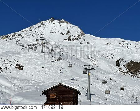 Carmenna High Speed Chairlift (detachable) With Bubble (carmenna - 4er Hochgeschwindigkeits-sesselba