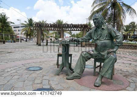 Salvador, Bahia, Brazil - December 8, 2022: View Of The Statue Of The Poet Vinicios De Moraes In The