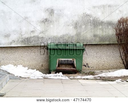Box mit Sand, Schlupf im Winter zu verhindern