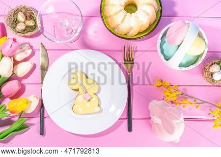 Cute Easter Table Setting