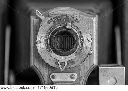 Number 2 Folding Brownie Camera Model A