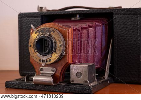 Number 2 Folding Brownie Camera Model A