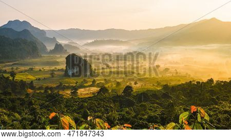 Sunrise With Fog At Phu Langka In Northern Thailand, Mountain View Of Phu Langka National Park