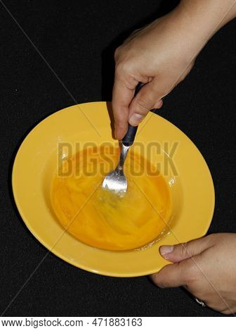 Process Of Stirring Egg Lemma In Home Food Preparation