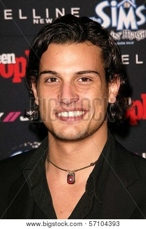 Roberto Urbina at the Teen People 2003 Artist Of The Year and AMA After-Party, Avalon, Hollywood, CA 11-16-03