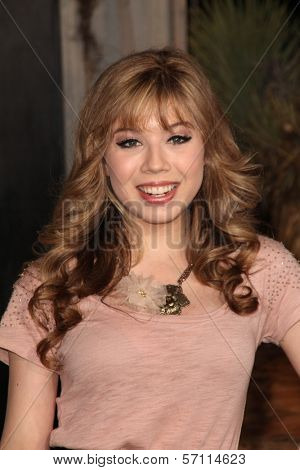 Jennette McCurdy at the 