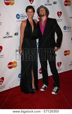 Tristan Prettyman, Jason Mraz at the MusiCares Tribute To Barbra Streisand, Los Angeles Convention Center, Los Angeles, CA. 02-11-11