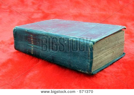 Staré černé Bible