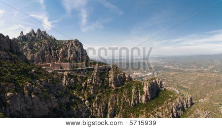 Klasztor Montserrat w pobliżu Barcelona, Katalonia, Hiszpania.