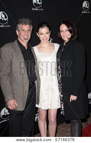 Hailee Steinfeld Image & Photo (Free Trial) | Bigstock