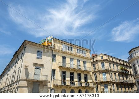 Nimes