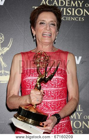 LOS ANGELES - JUN 22:  Shelly Altman, Head Writer, YnR at the 2014 Daytime Emmy Awards Press Room at the Beverly Hilton Hotel on June 22, 2014 in Beverly Hills, CA