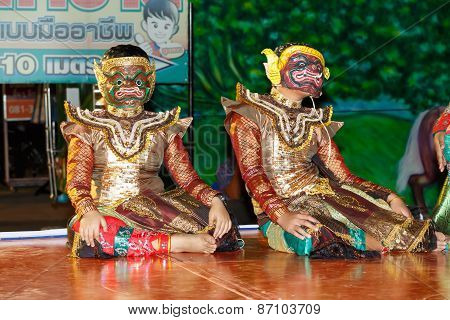 Unidentified Thai children traditional dance of Annual Cultural Event