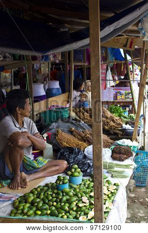 Traditional Torajan Street Market