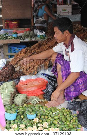 Traditional Torajan Street Market