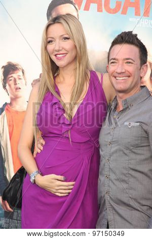 LOS ANGELES - JUL 27:  Lindsay Bronson, David Faustino at the 