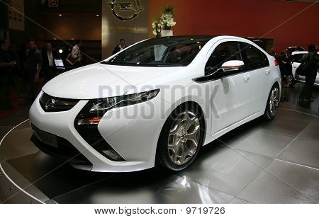 Opel Ampera på Paris Motor Show