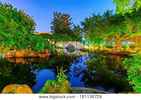 Peace Memorial park lake at night in Taipei