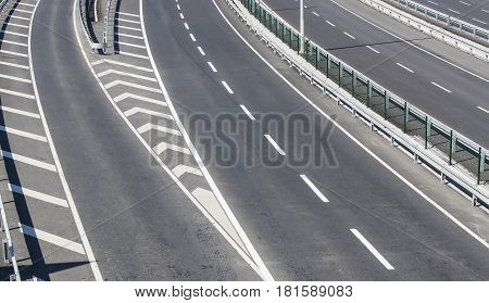 Multiband asphalt track removed from bridge height