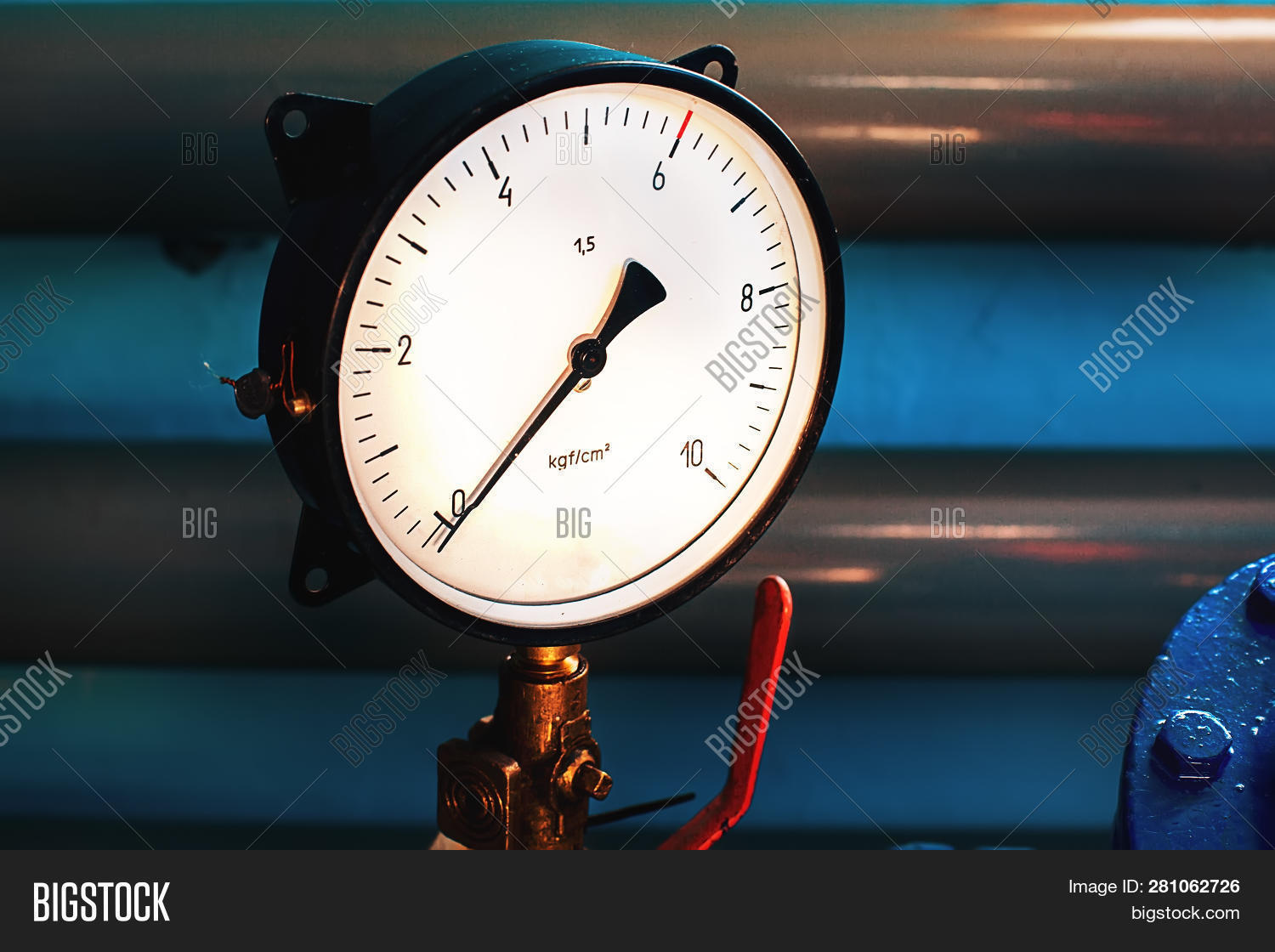 Close Pressure Gauge Image & Photo (Free Trial) Bigstock