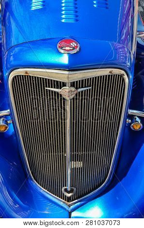 Saco, Maine - July 30: Old American Car In A Annual Exhibition On July 27, 2011 In Saco Me. The Exhi