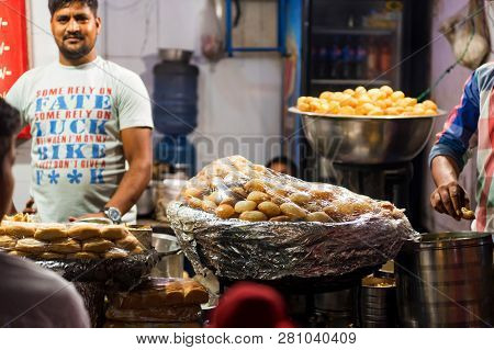Agra, India - November 8, 2017: Street Vendors Sell Food In Agra, India.