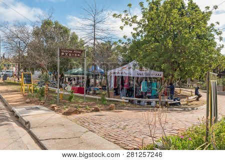 Clanwilliam, South Africa, August 28, 2018: Street Vendor Stalls In Clanwilliam In The Western Cape 