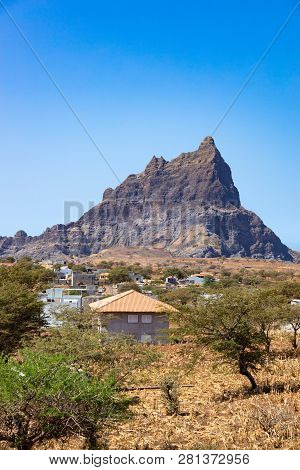 Brianda Mount View In  Rebeirao Manuel In Santiago Island In Cape Verde - Cabo Verde