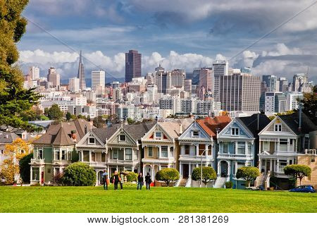 San Francisco-usa, November 1st, 2012:row Of Victorian Houses At 710-720 Steiner Street, Across From