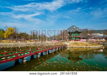 Hyangwonjeong Pavilion in Gyeongbokgung Palace, Seoul, South Korea