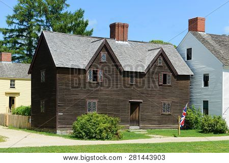 Sherburne House, built in 1695, at Strawbery Banke Museum in Portsmouth, New Hampshire, USA. Now this house exhibit 17th century house design and construction at Strawbery Banke Museum.