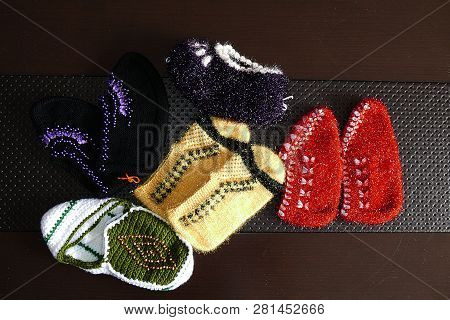 Great Hand-knitted Patterned And Multi-colored Booties Socks,anatolian Handicrafts, Turkey,hand Knit